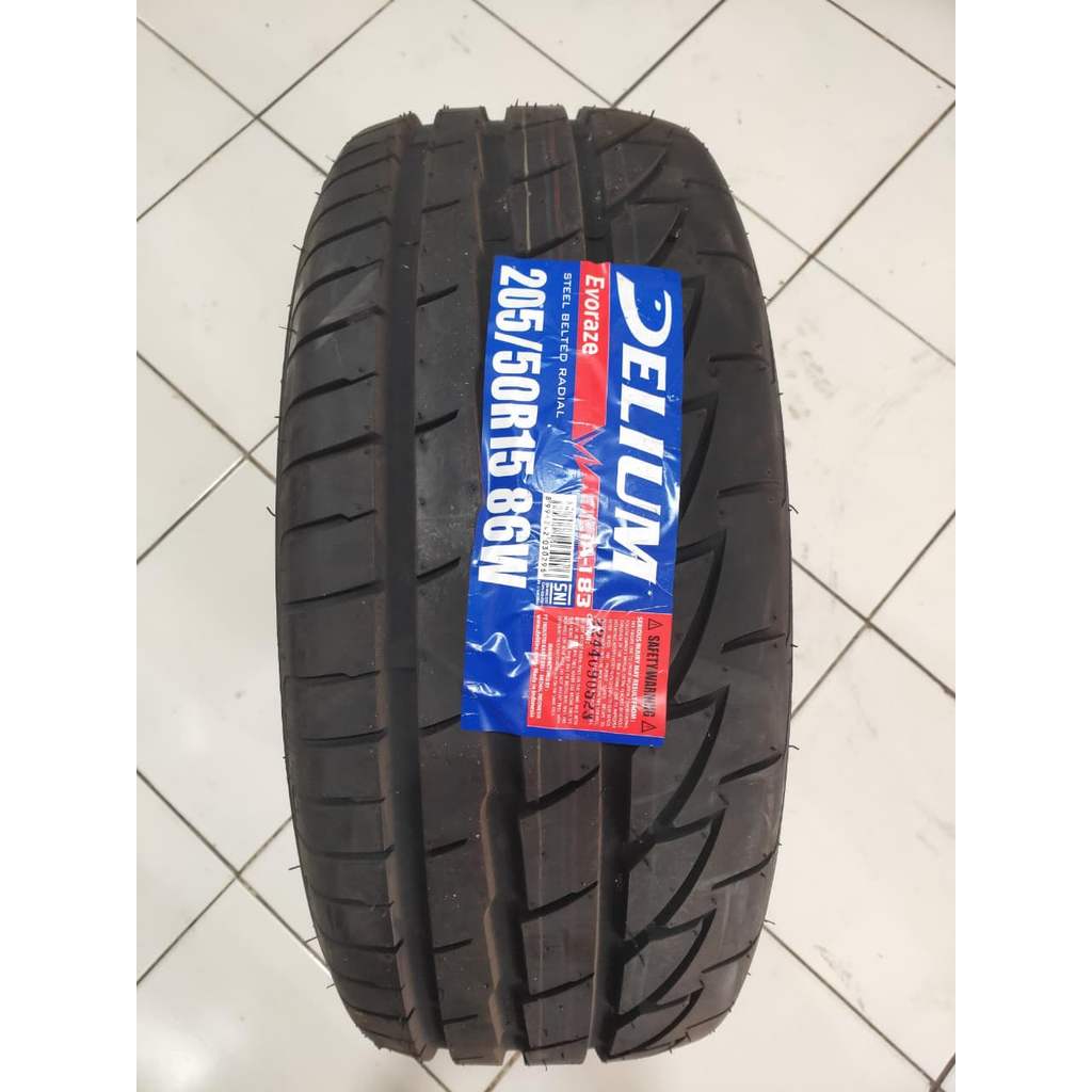 Ban Mobil DELIUM EVORAZE 205/50 R15