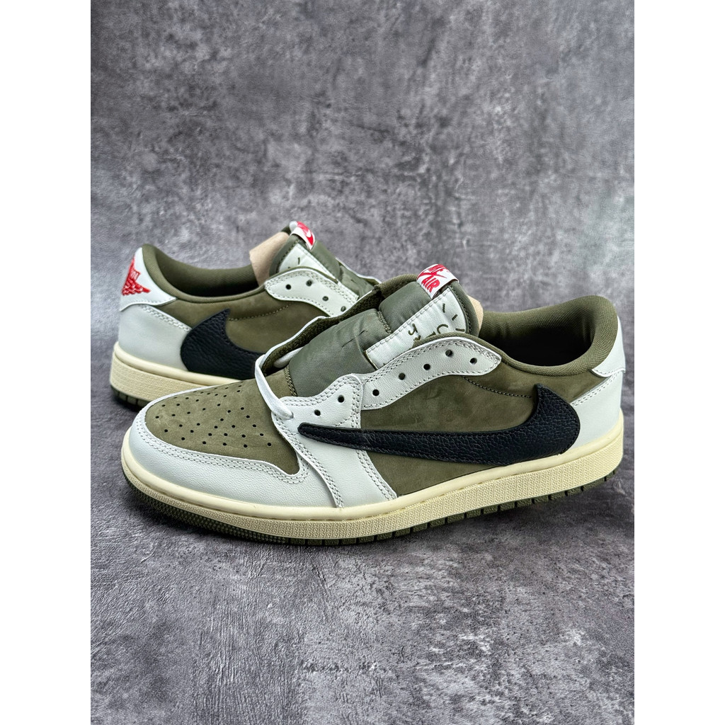 Travis Scott x AJ1 Low OG SP Unisex Retro Basketball Sneakers Reverse Swoosh 8.0 Medium Olive Off-Wh