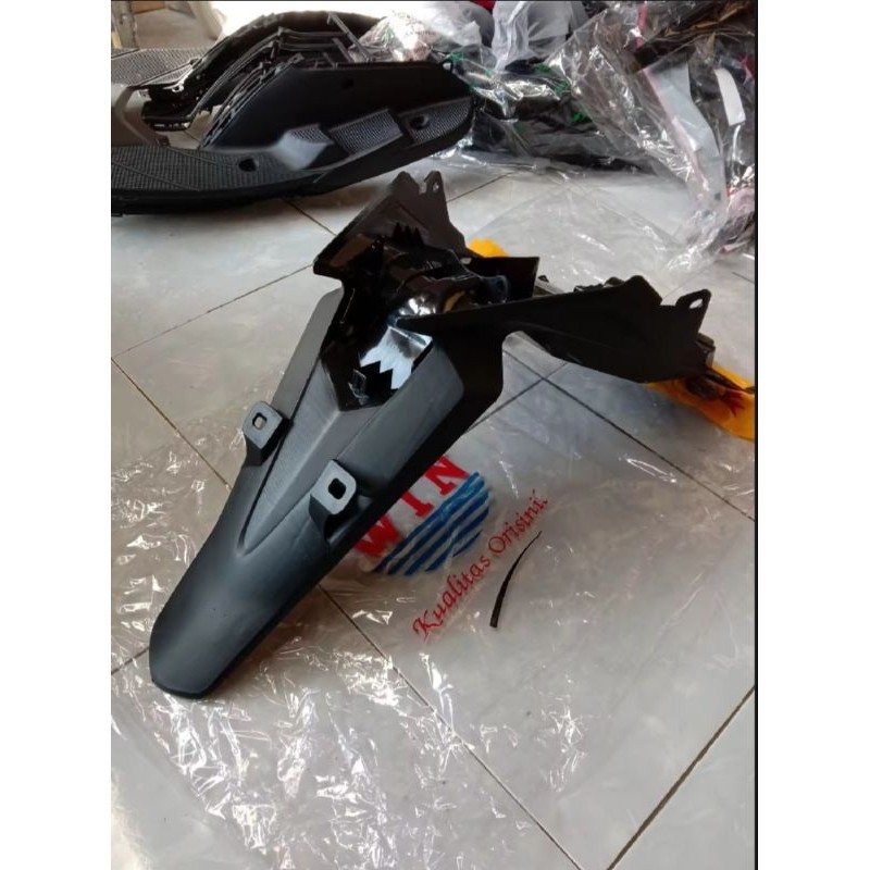 spakbor slebor belakang Honda Vario 125 injeksi 2012/2014