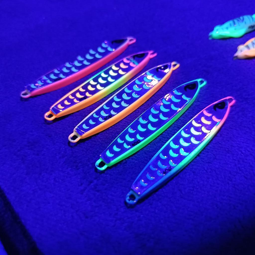 Metal Jig Full Glow 40gr–100gr  Jigging Laut Stiker Hologram Mengkilap Menyala Dalam Gelap  Umpan Pa