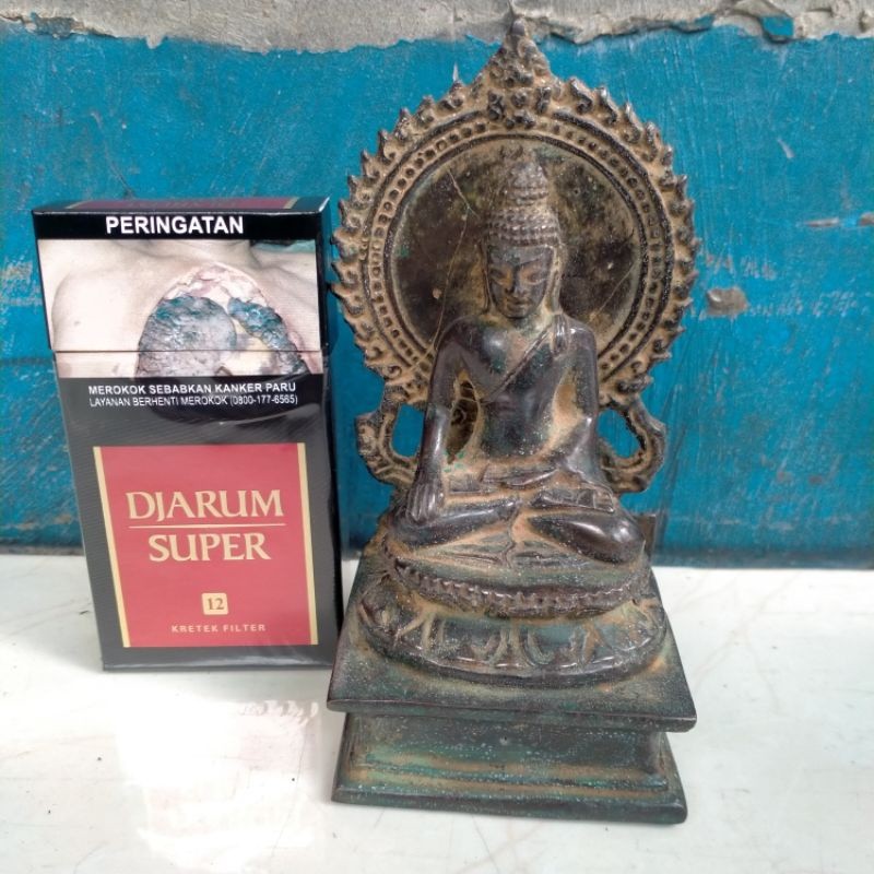 Patung Budha hitam Perunggu unik antik