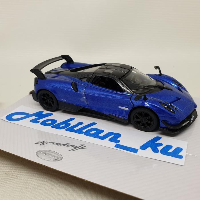 Diecast Pagani Huayra BC Kinsmart 1:38