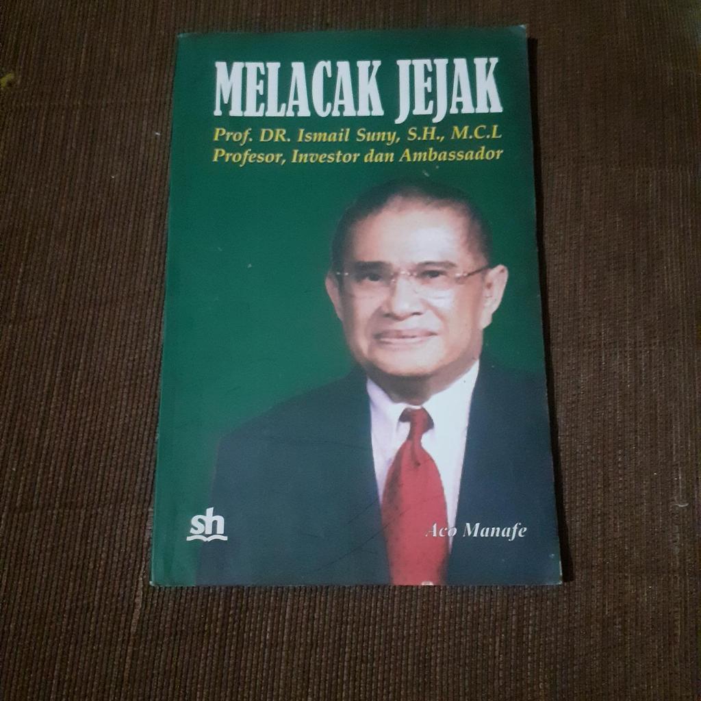 Melacak jejak - ismail suny