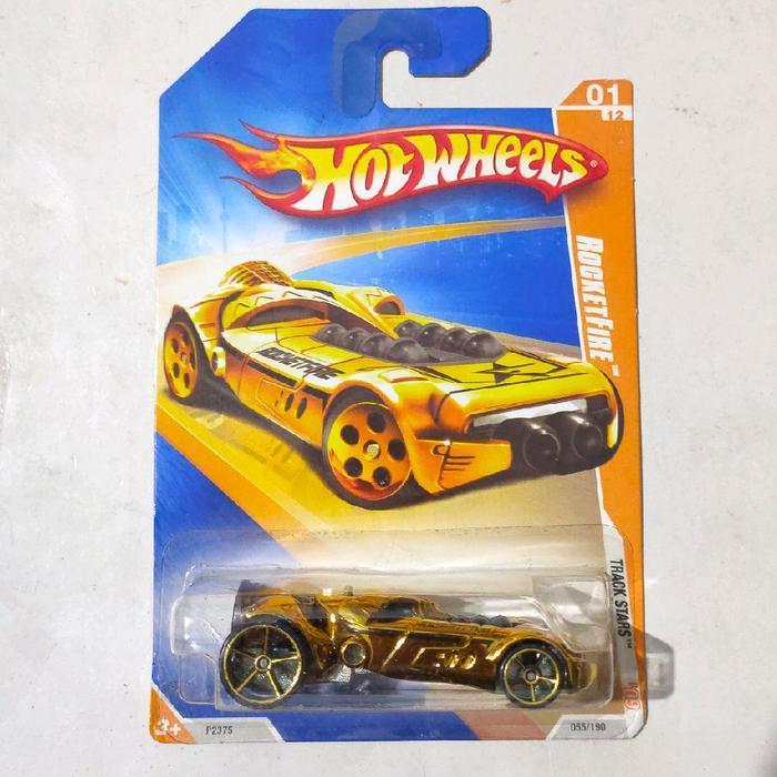 Mainan Hot Wheels RocketFire Rocket Fire emas gold 2009 Track Stars base besi rare