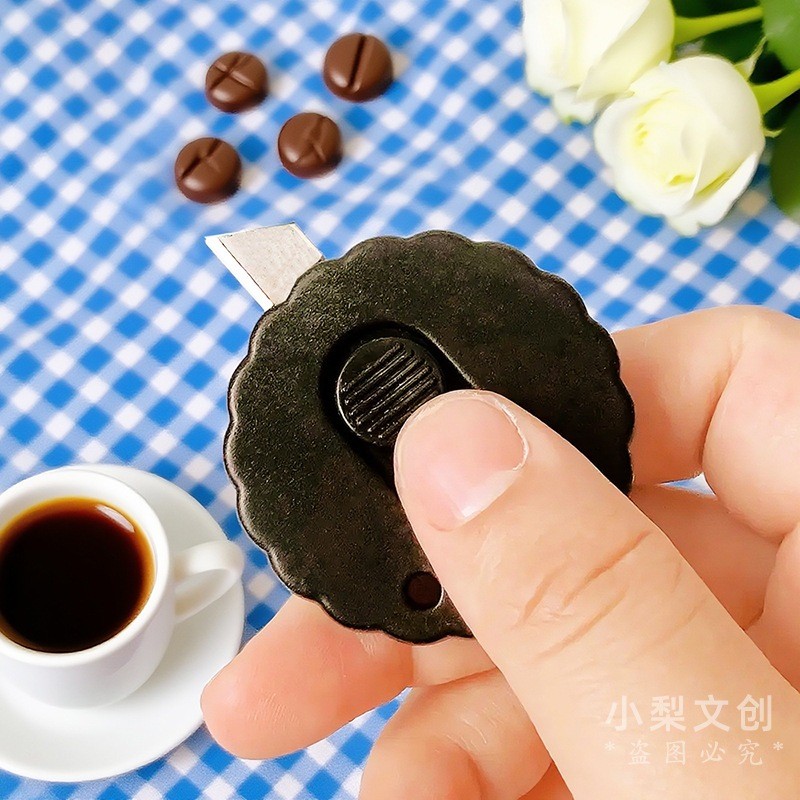 Cutter Bentuk Cookies CUtter Unik Pisau Potong Kertas Pisau Kecil
