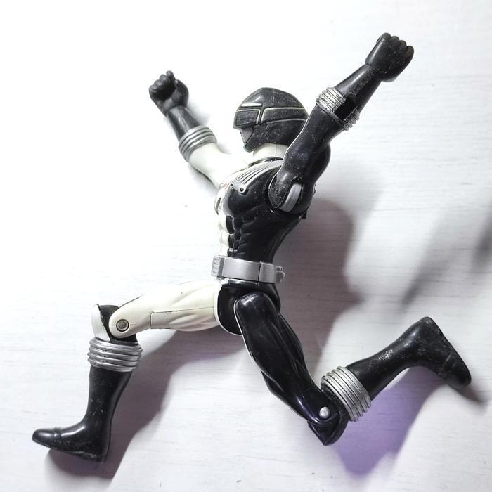BANDAI SUPER SENTAI GOGO SENTAI BOUKENGER BLACK FIGHTING