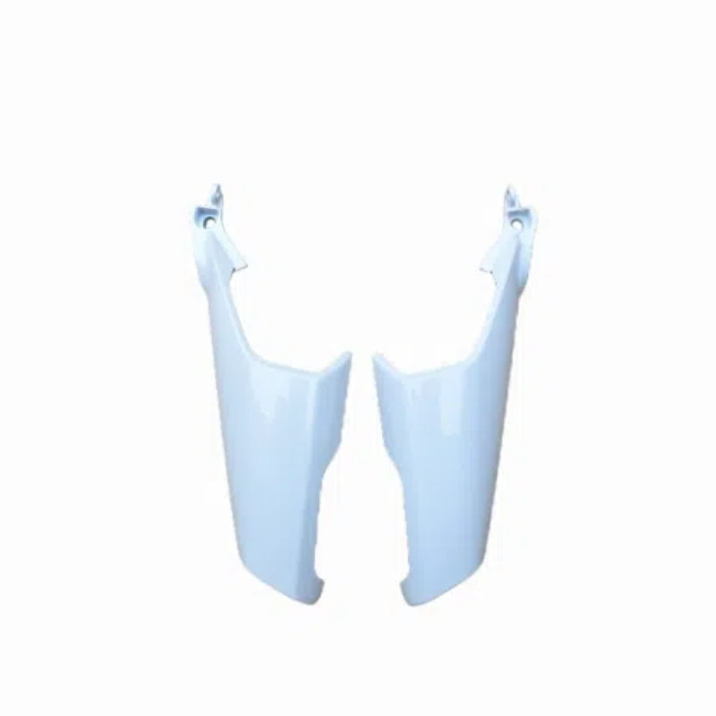 Motorcycle Accessories CF125-8 Taillight Left and Right Guard XO Rear Guard Rear Cover Shell