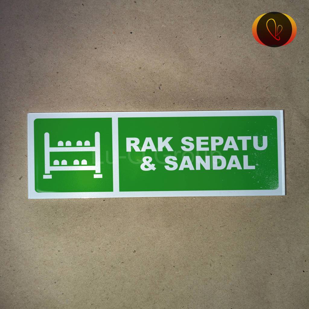 Akrilik rak sepatu & sandal, Akrilik loker sepatu & sandal, Akrilik fasilitas umum
