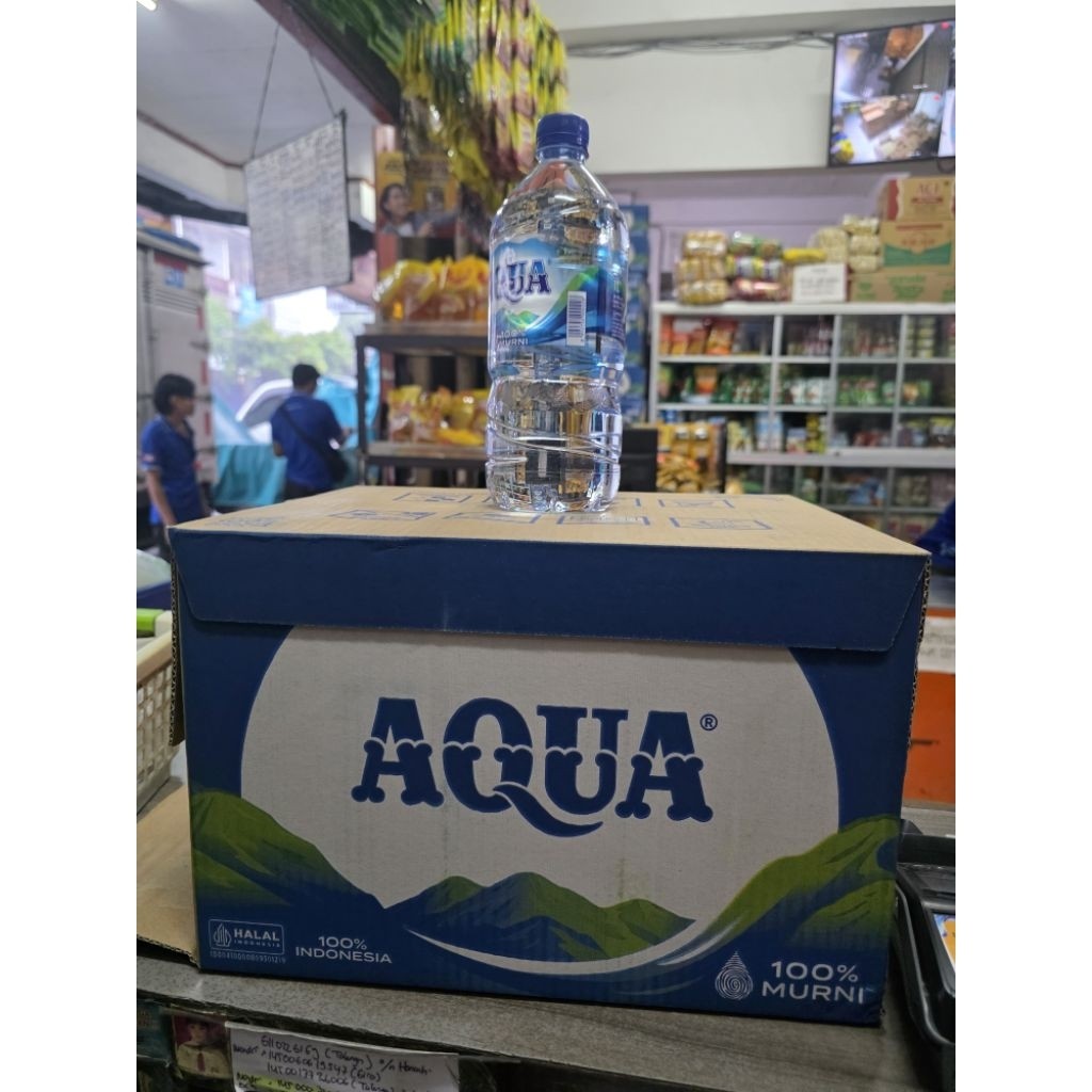 air mineral aqua 1lt / dus isi 12 botol