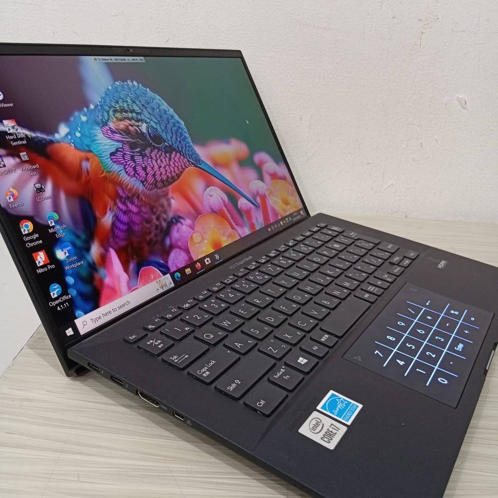 laptop  ASUS Expertbook B9450FA ram 16Gb core i7 gen10 ssd 256 istimewa