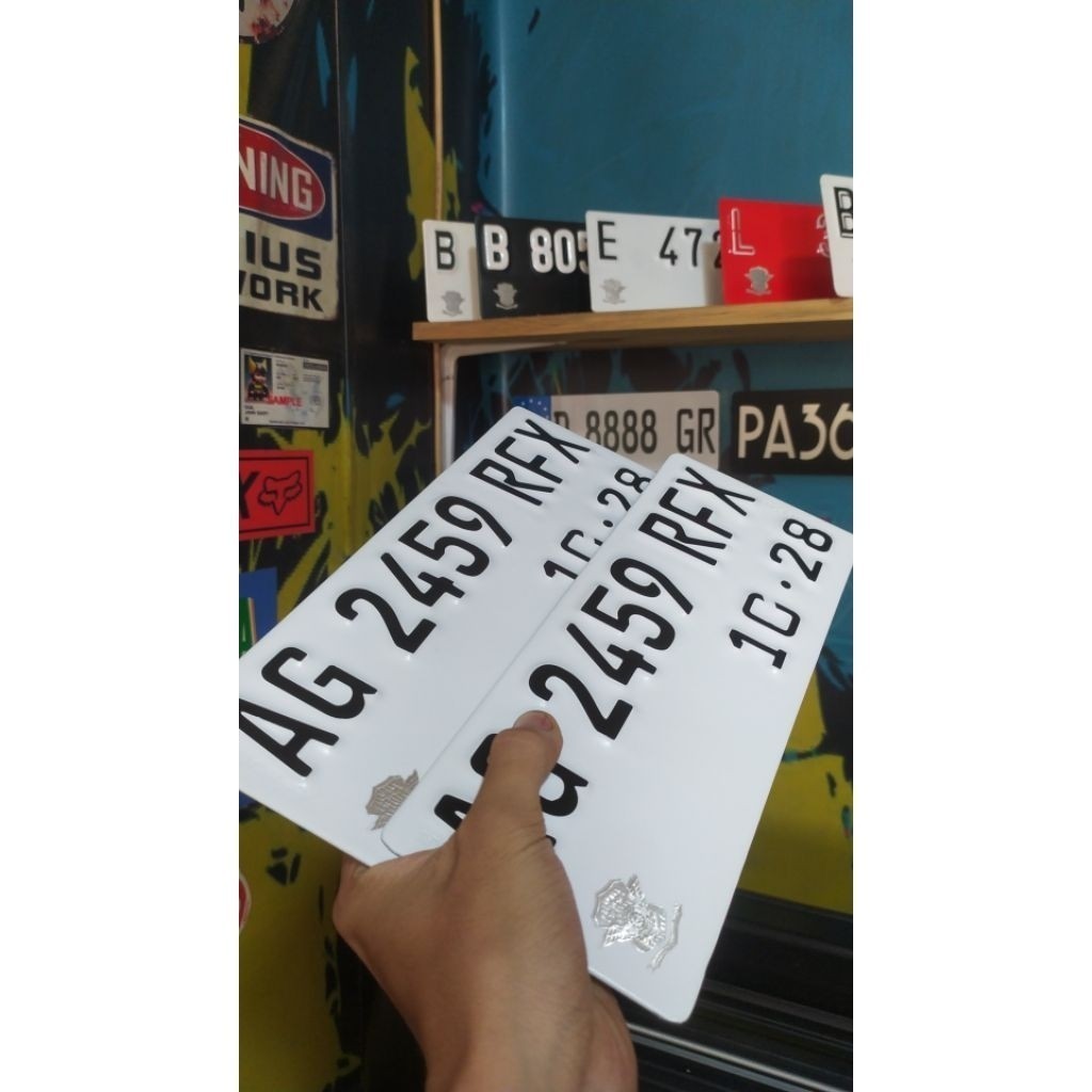 Plat Nomer Custom Baut Tanam Untuk Motor | Buat Plat Nomor Motor Bagus Terbaru Logo Asli WP01