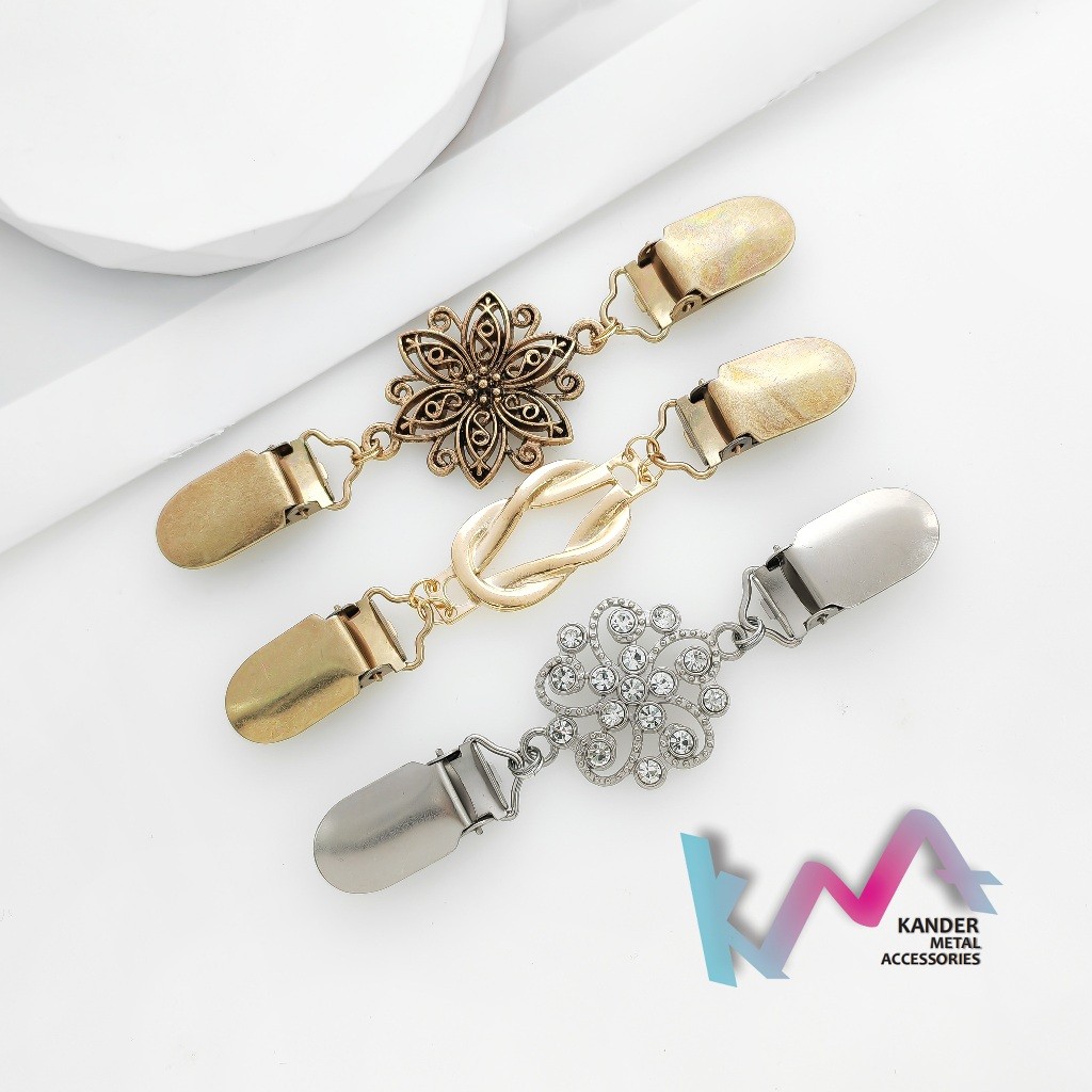 KANDER Klip Selendang Sweater Coat Cardigan Penjepit Kerah MM195