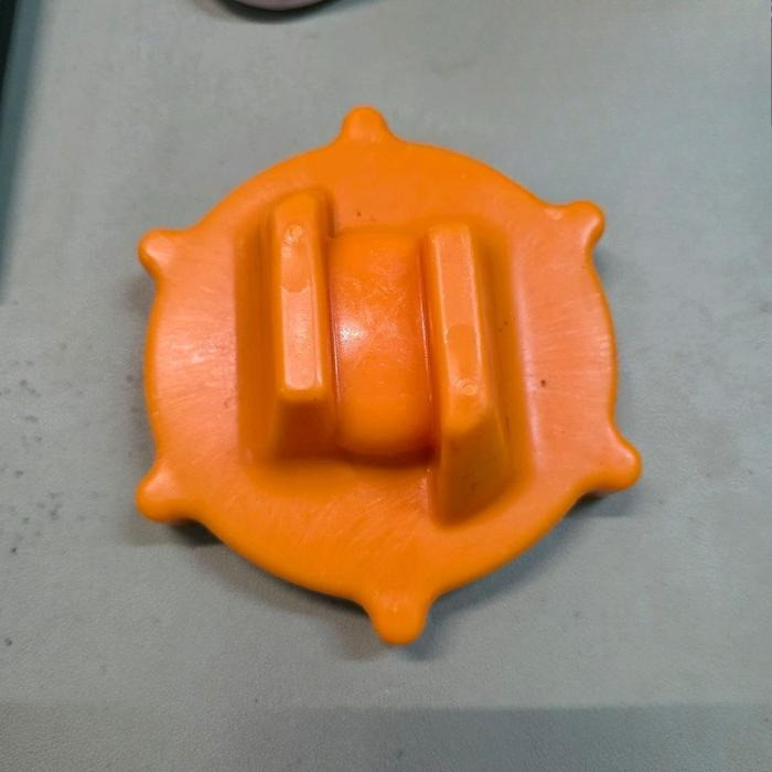 07050-21200 FUEL TANK CAP, TUTUP TANGKI SOLAR KOMATSU