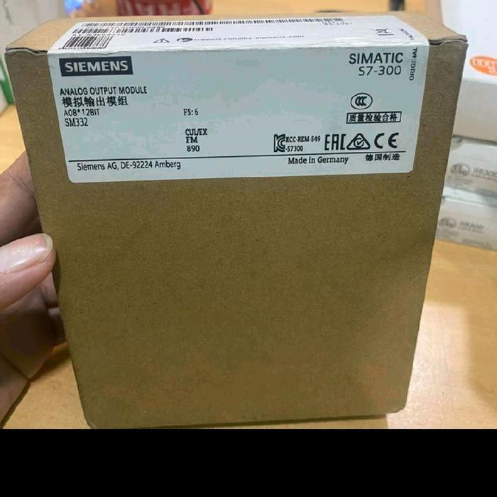 PLC SIEMENS SIMATIC S7-300 SMART 6ES7332-2DR32-5HF00 SIEMENS