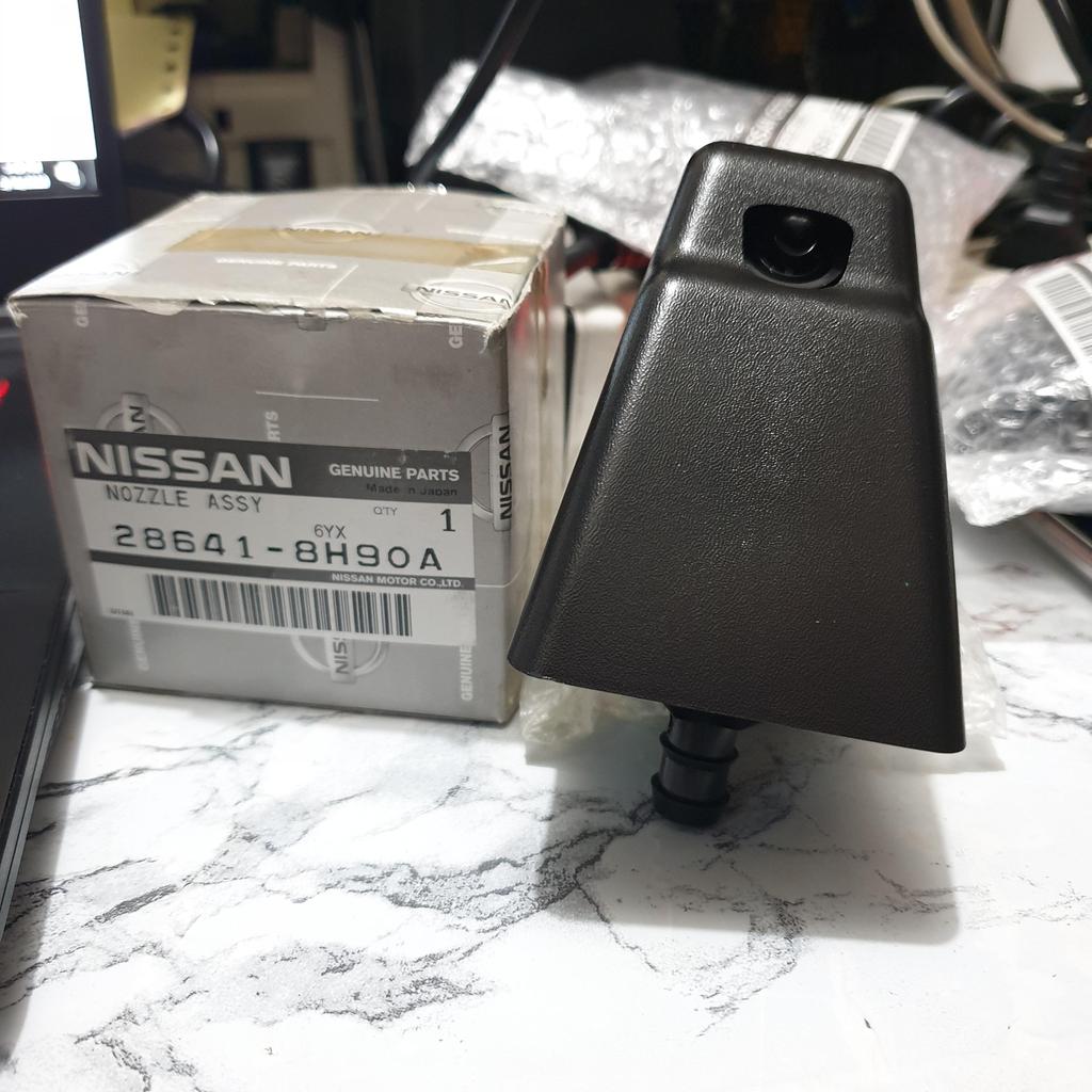 Xtrail T30 Nozzle Bumper Air Ke Head Lamp Nozle Nosel Nozel ORI NISSAN
