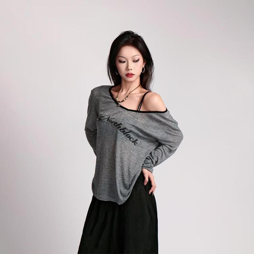 Trendi merek baru American Spice Girl blus surat mencetak bahu miring longgar sedikit transparan S-s