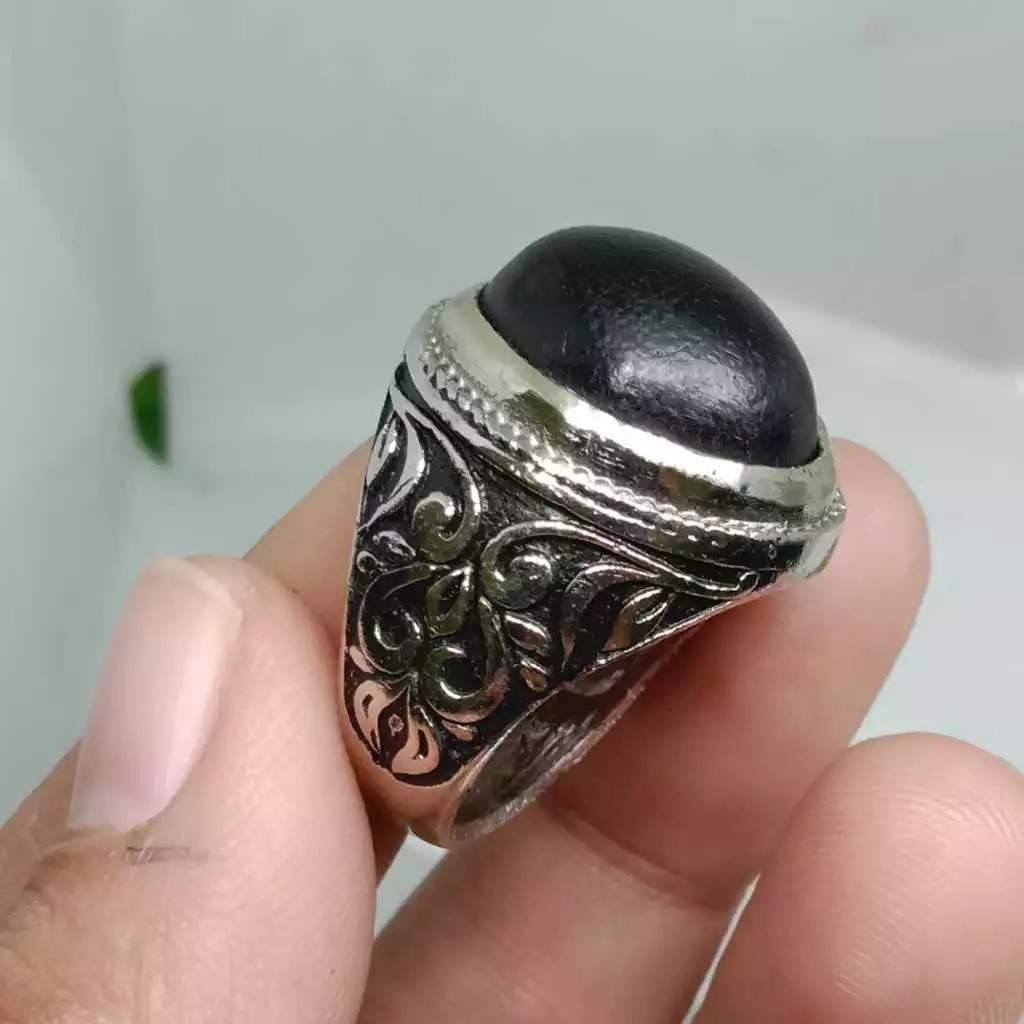 Cincin kayu kelor hitam permata 15