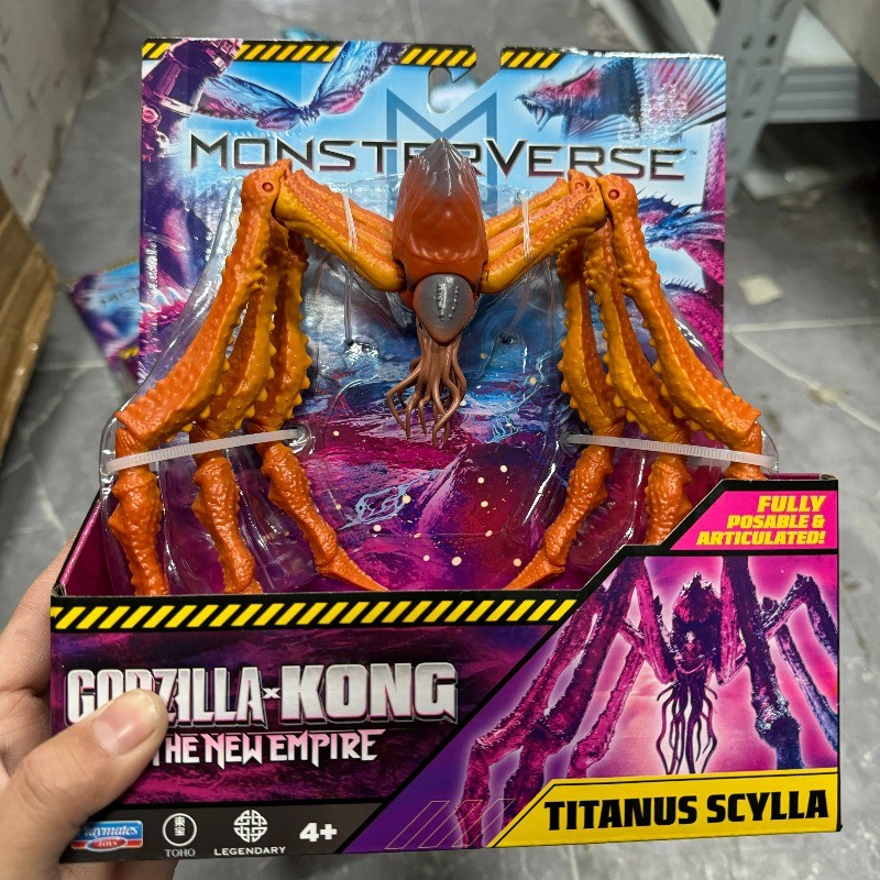 Playmates Anime Godzilla Vs Kong Action Figures Scylla Ro Model Toy Collection Ornaments Children Ch