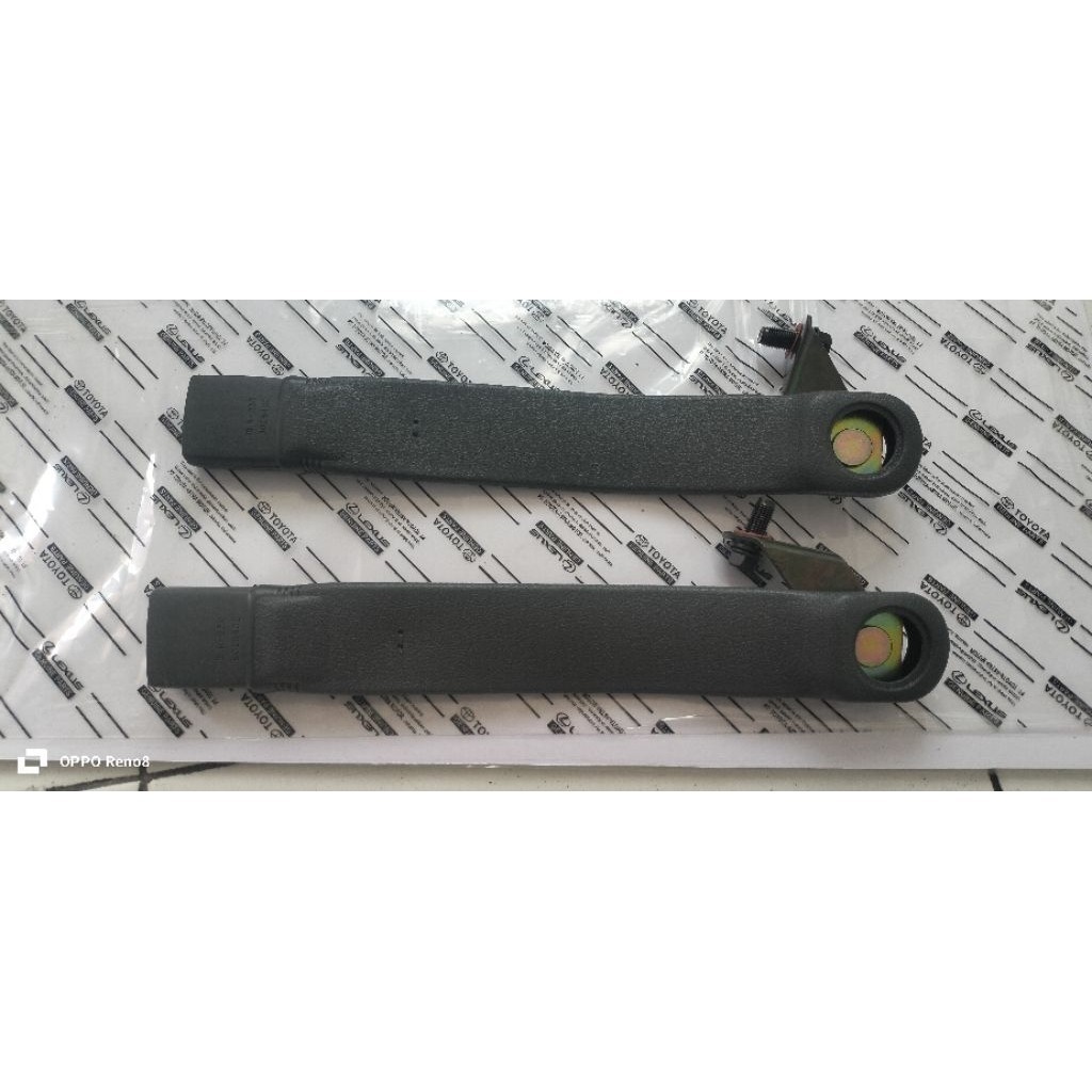 tangkai safety belt Toyota kijang original