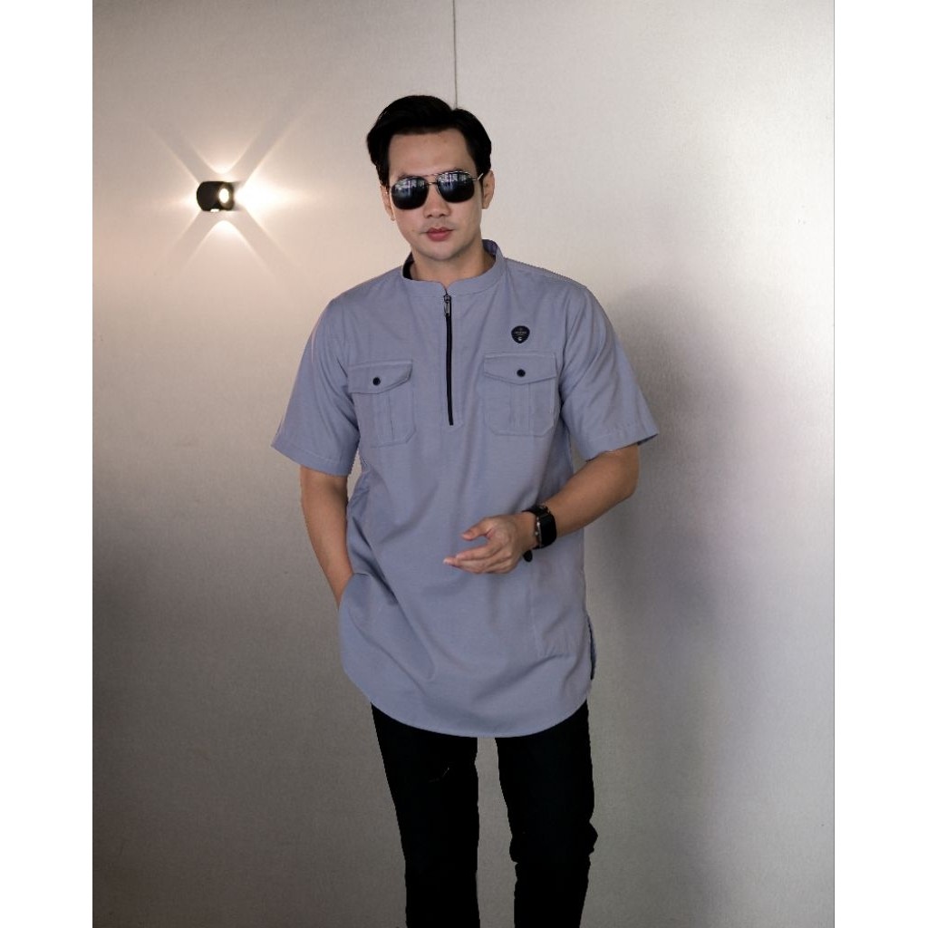 Koko Pria Dewasa Ilnaaf Koko Kurta Lengan Pendek Resleting