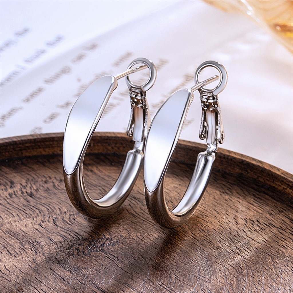 Anting Wanita Hoop Minimalis Elegan Bentuk Gelombang Silver Versitile Earring AT-4054