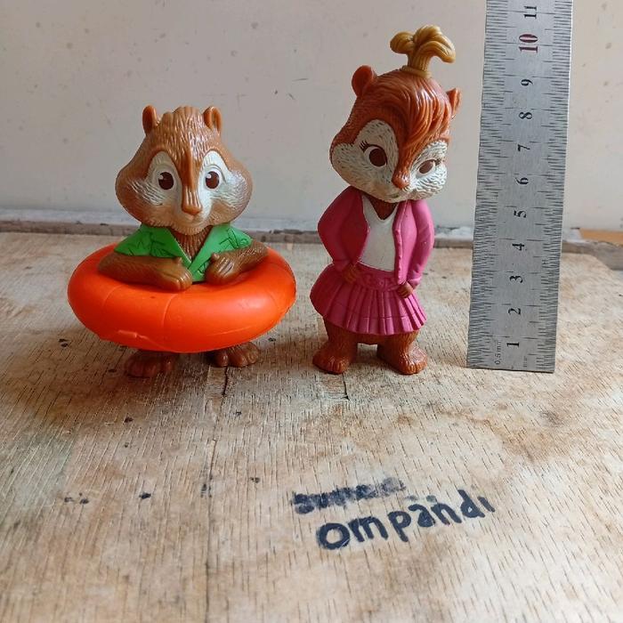 JJtoys 2 pcs figure McDonalds alvin and the chipmunks 2ND