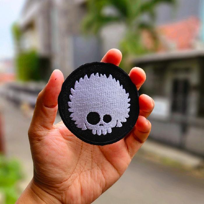 Patch Emblem Bordir Logo Desain Bebas Custom