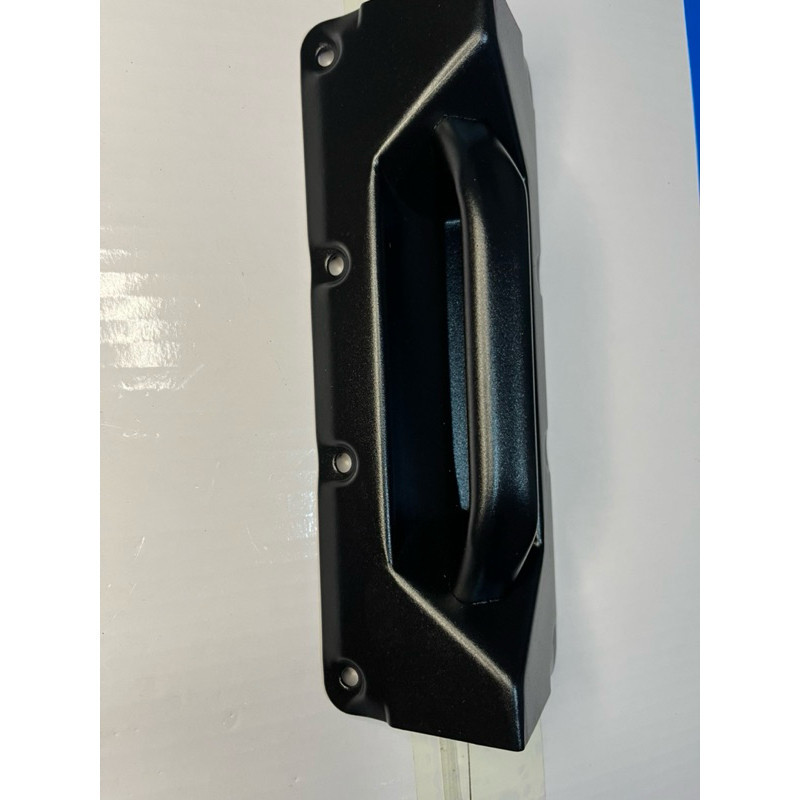 Handle sudut hardcase hitam