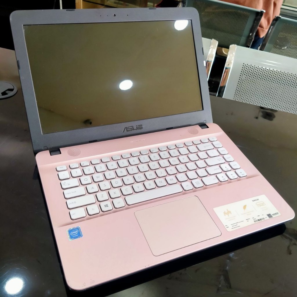 Laptop Asus X441MA Intel Celeron N4000 SSD 512Gb Super Ngebut