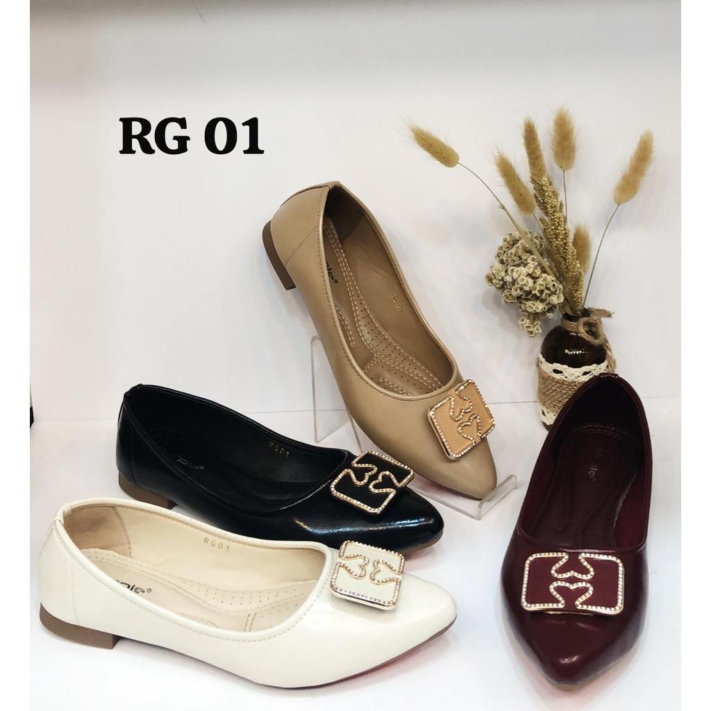 Purple RG 01 Sandal Selop Wanita Hitam 36-40