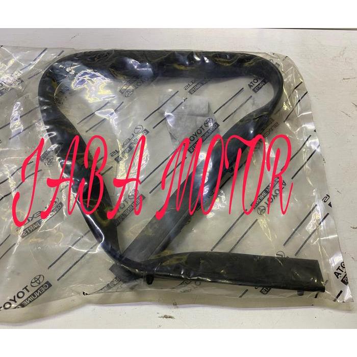 Karet kap mesin Etios Valco bagian depan original part