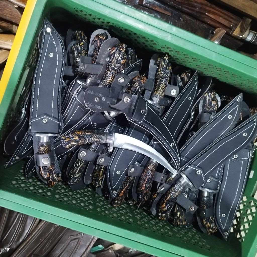 Pisau Dapur survival baja super tajam