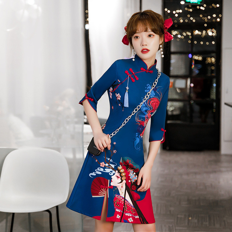 Gaun cheongsam wanita modern bergaya  diperbaiki Gaun cheongsam yang dipersonalisasi