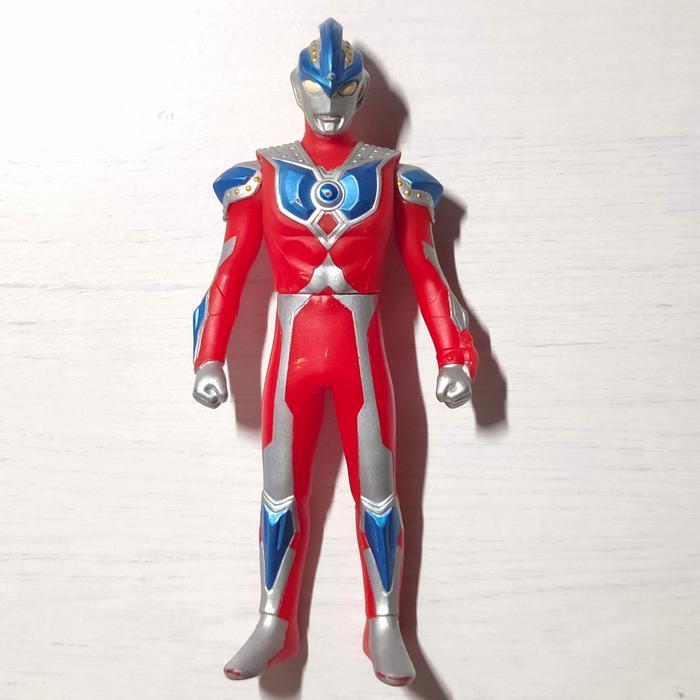 ULTRAMAN GINGA ULTRA SPARK DOLL   14CM  ORI
