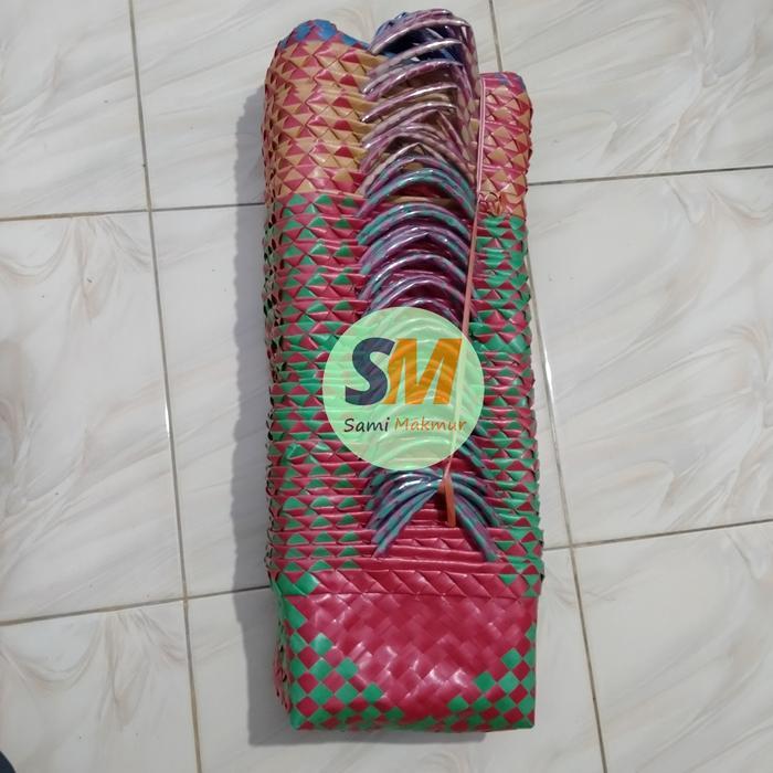 PAKET 50 PCS !! Tas Anyaman Plastik Kotak Kecil (S) untuk Souvenir Bingkisan Berkatan / Tas Hampers 