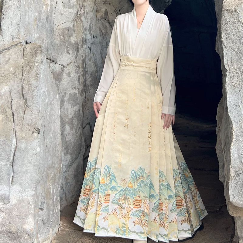 Gaun Hanfu Modern dengan Lengan Model Pesawat dan Rok Bulu Kuda Bermotif Kuno untuk Wanita