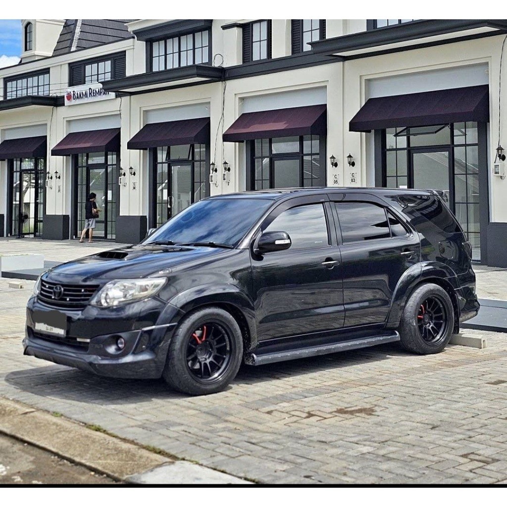 bodikiit BODYKIT FORTUNER TRD body kit toyota fortuner 2012 2013 2014 2015 TRD