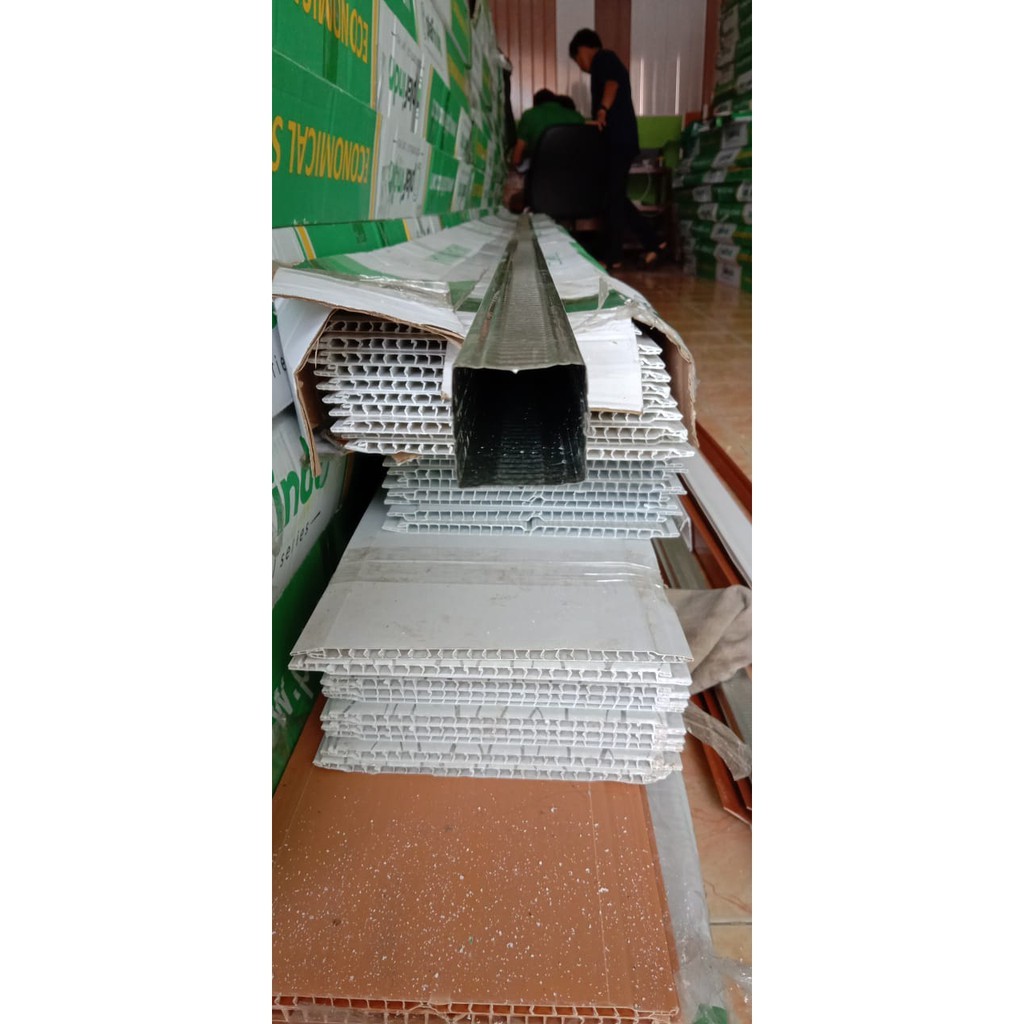 Holo Rangka pemasangan plafon ukuran 3x3