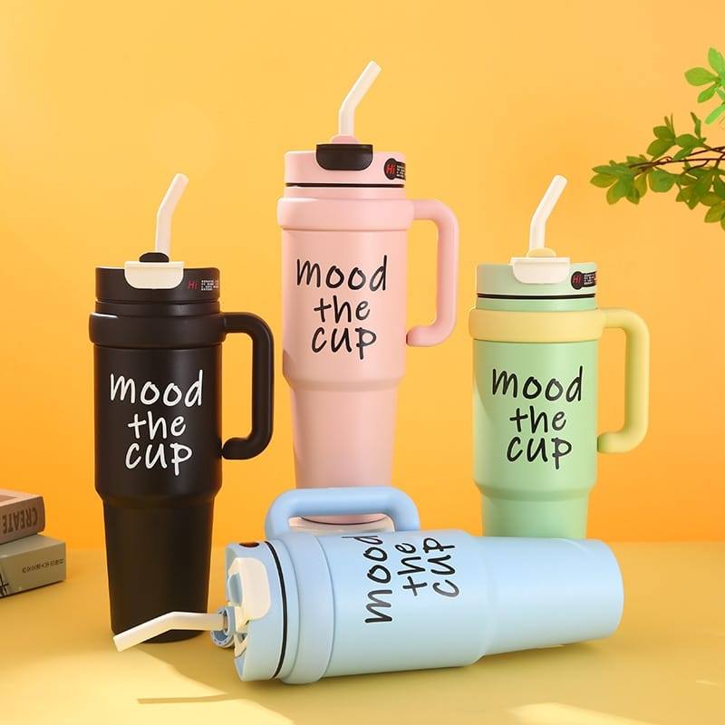 Tumbler Termos Botol Minum Thermos Gelas Jumbo Besar Tahan Air Panas Dingin Es Batu 900 ML Summer