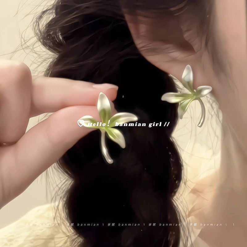 [Mempesona] Anting-anting bunga retro serbaguna tiga dimensi, anggrek hijau, anting-anting dan