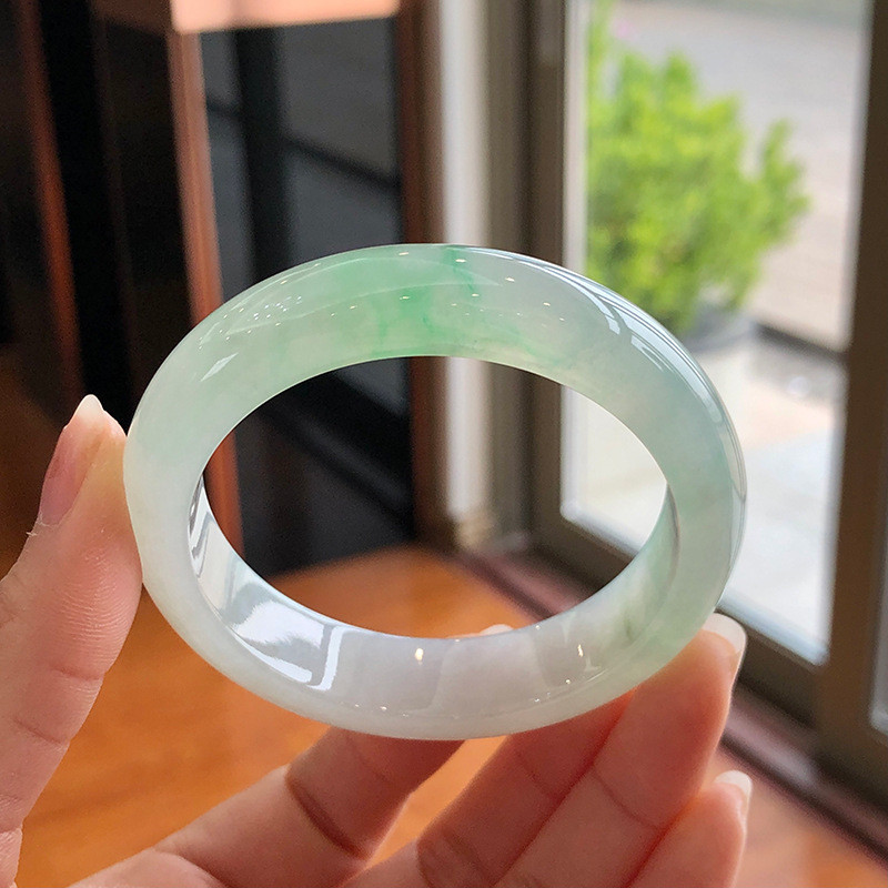 Gelang giok untuk wanita gelang jadeite warna es gelang giok hijau cerah gelang giok tembus cahaya g