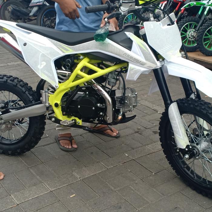 MOTOR TRAIL K3 MEDIUM MESIN 4 TAK 125CC RING 17 14 MANUAL KOPLING