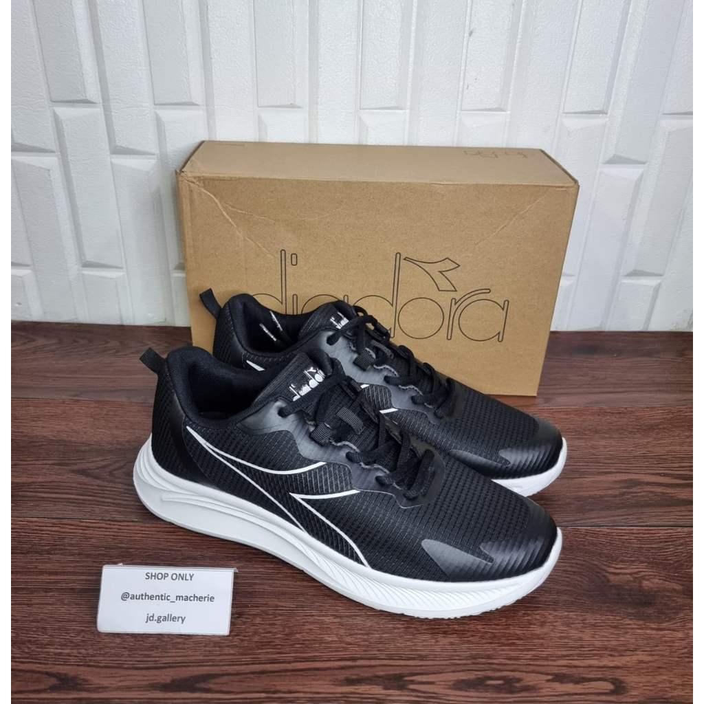 ORIGINAL SALE 70% SEPATU DIADORA RUNNING GARMANI/MALEO/MANSIDE BLACK MEN