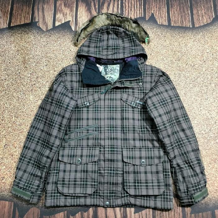 jaket outdoor snowboard KISSMARK jaket waterproof multi pocket banyak saku motif kotak kotak daleman