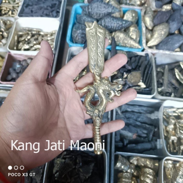 pusaka kipas naga kuningan full emas Asli Paling Mewah DFG433