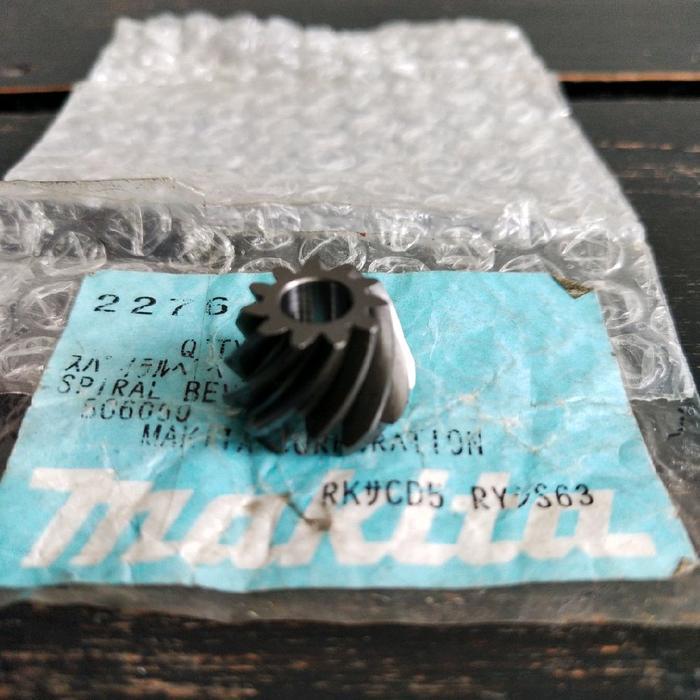 Spiral Bevel Gear 9067 (11 gigi) Makita Original 2276477