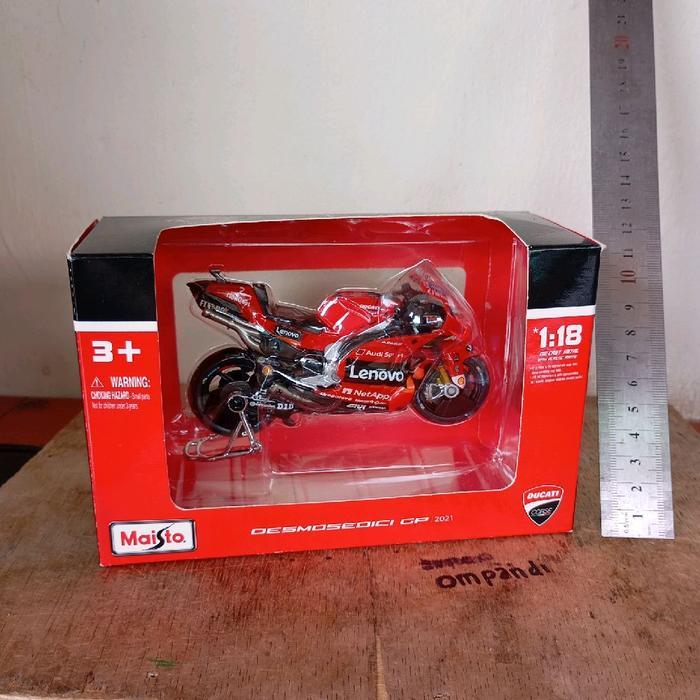 maisto motor ducati desmosedici gp 2021 1/18 Dcast