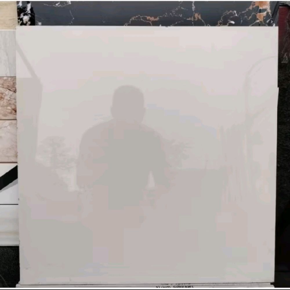 Granit Lantai Dan Dinding 60x60 Vitto Ivory Glazed Polish | Kilap | Glossy Product Kia