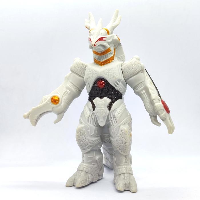 BANDAI ULTRAMAN GALACTRON KAIJU ULTRA MONSTER SERIES 13 CM ORI