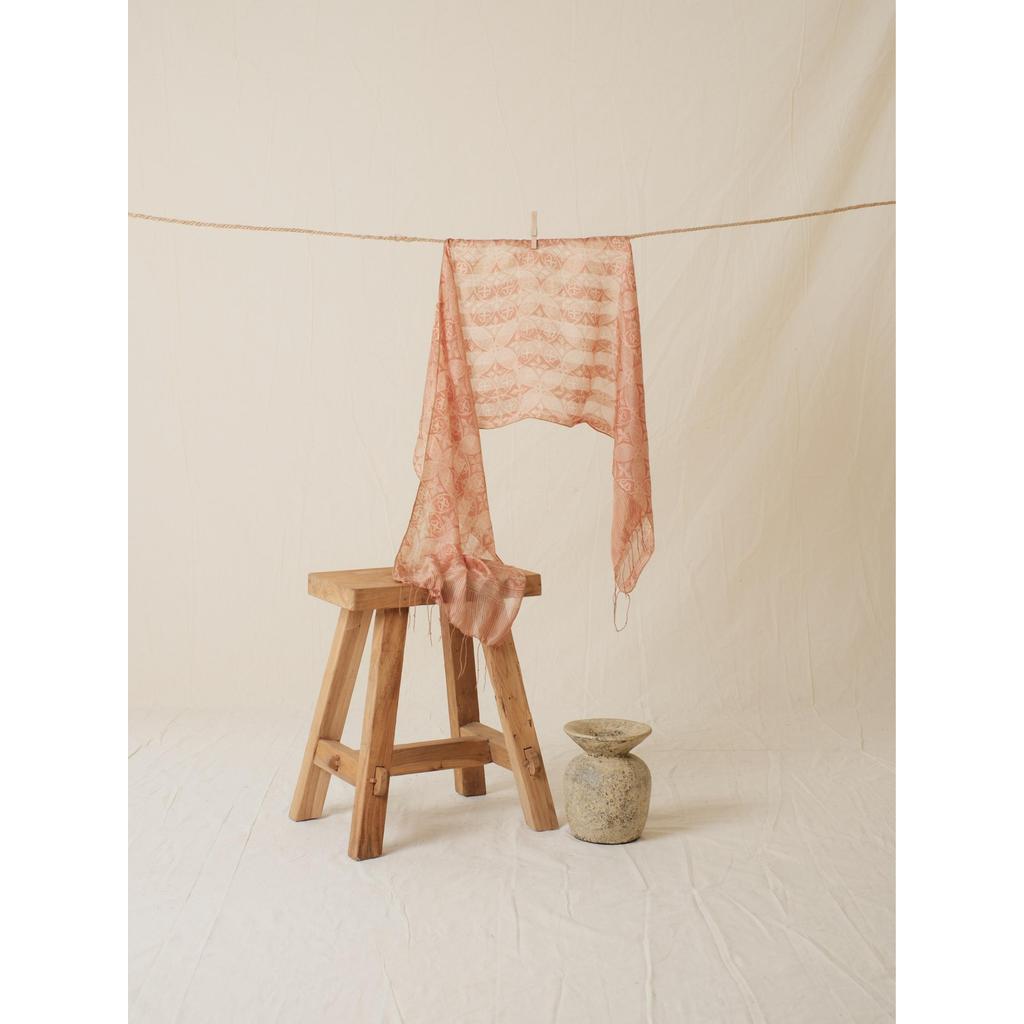 BATIK RATU - Syal Batik Sutra - Kawung - Cream - 35